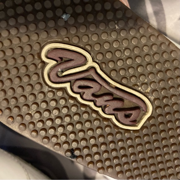 Vintage Vans Sneakers - Picture 8 of 9